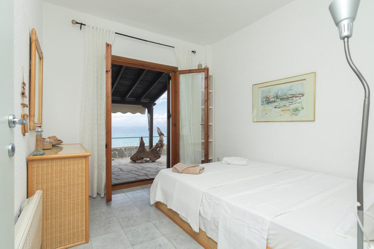 Houseloft Grand Sunset Siviri Beach エクステリア 写真